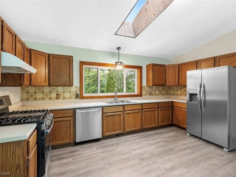 1038 E 21st Street, Ashtabula, OH 44004 Photo 6