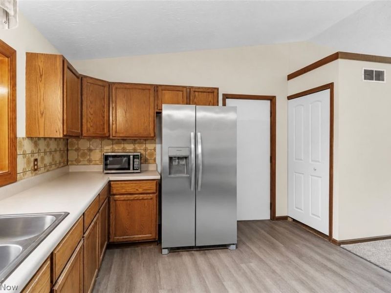 1038 E 21st Street, Ashtabula, OH 44004 Photo 7