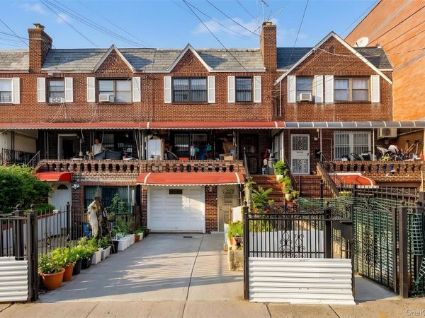 9413 Alstyne Avenue , Elmhurst, NY 11373