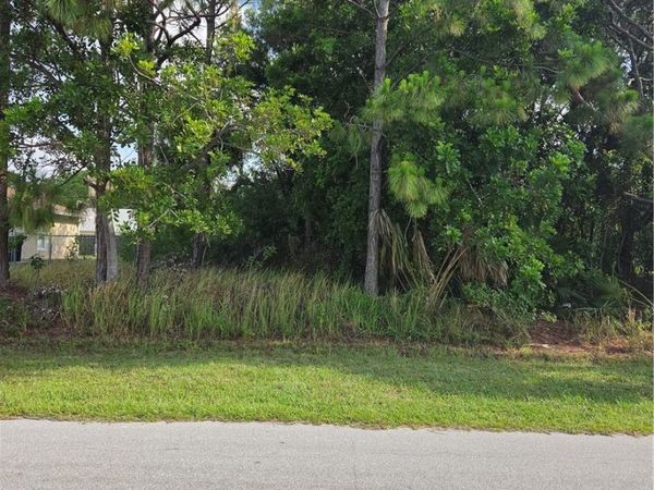 1025 Aswan Avenue, Port St Lucie, FL 34953