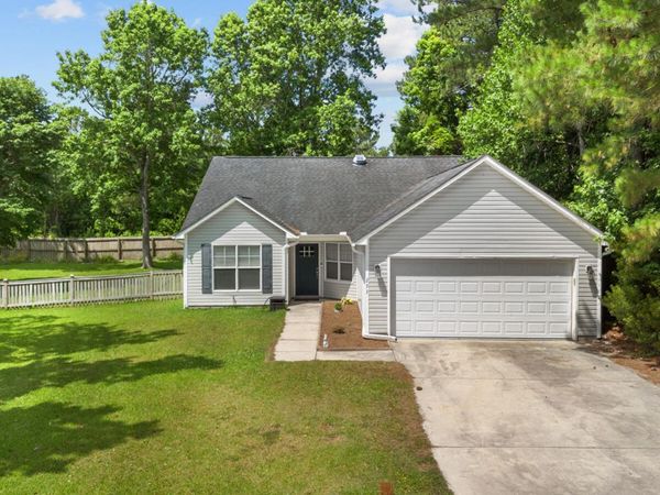 233 Derby Downs Drive, Sneads Ferry, NC 28460