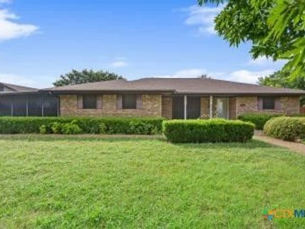 17941 Old 81 , Troy, TX 76579