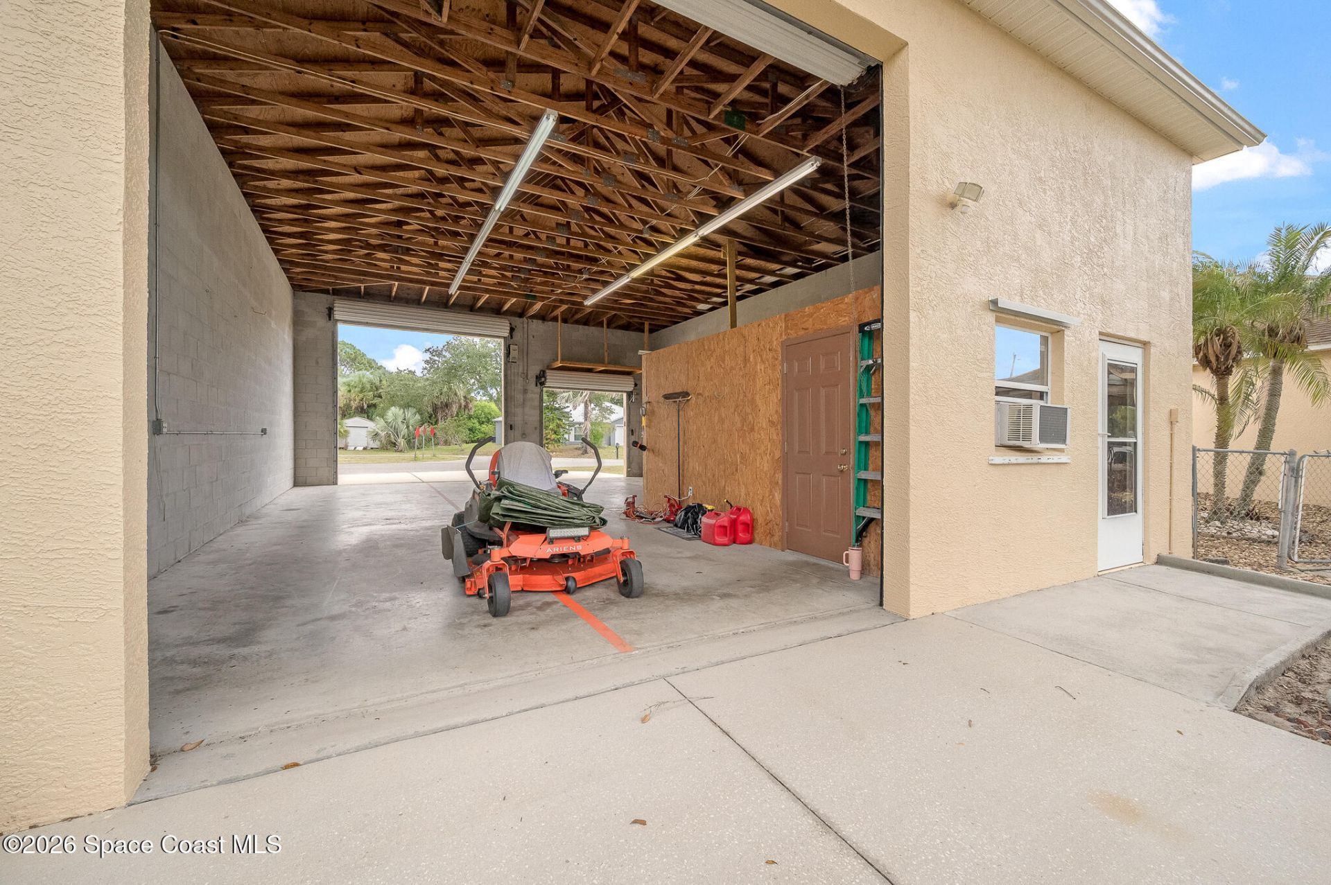 368 Thunderbird Avenue Nw, Palm Bay, FL 32907 Photo