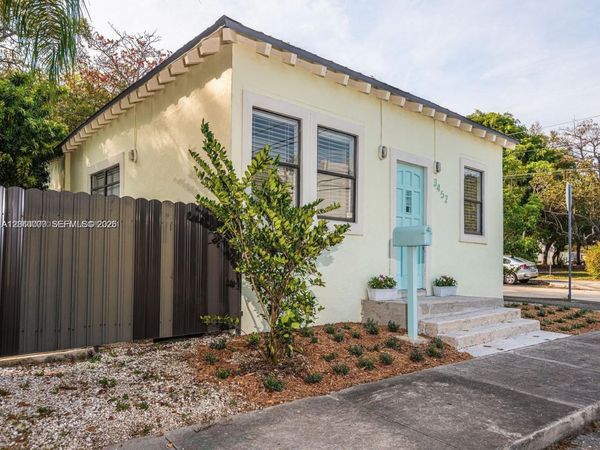 3452 Margaret St , Miami, FL 33133