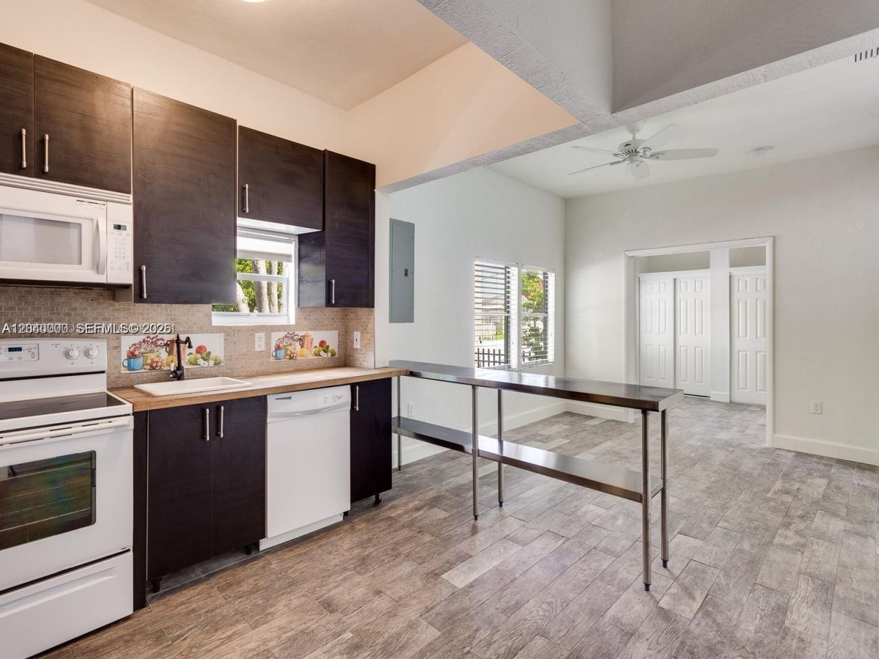 3452 Margaret St, Miami, FL 33133 Photo