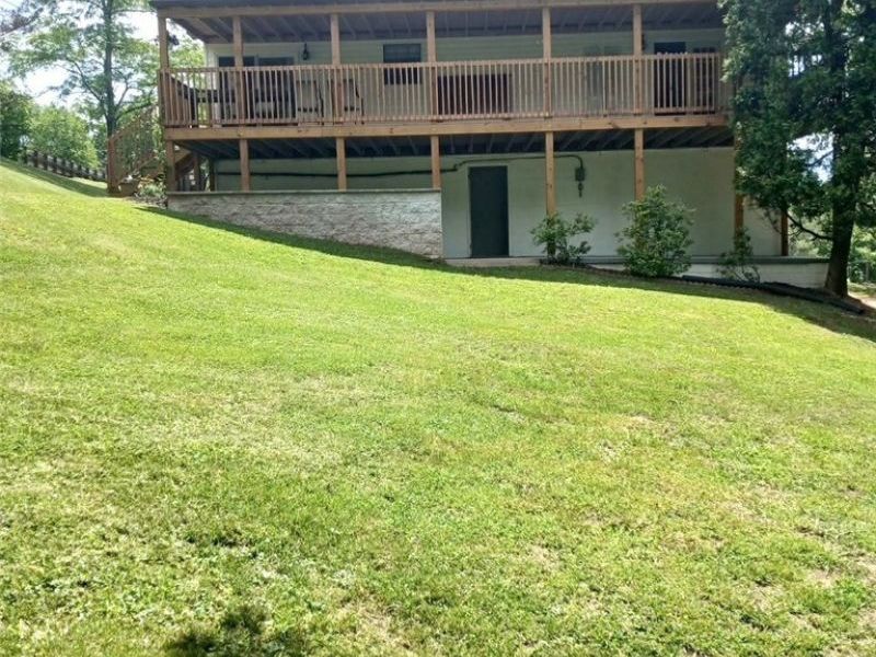 10 1st Court, Belpre, OH 45714 Photo 17