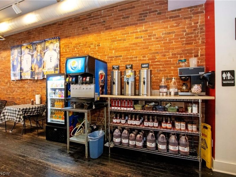 128 S Market Street, Wooster, OH 44691 Photo 7