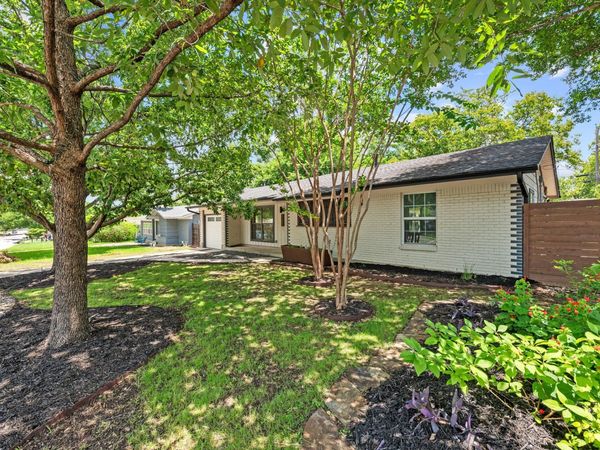 2611 E Side DR , Austin, TX 78704
