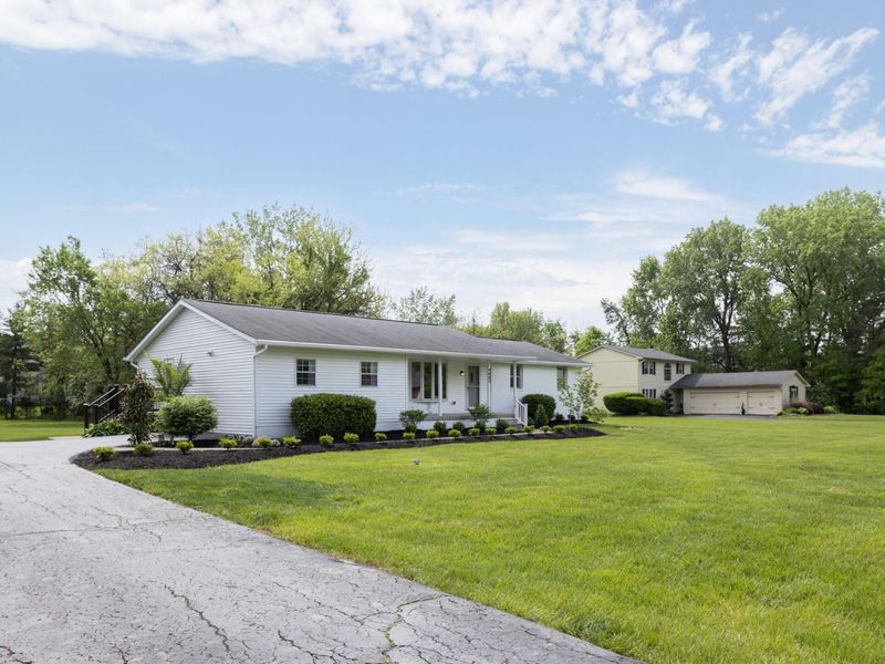 4002 Harlem Road , New Albany, OH 43054 Photo 3