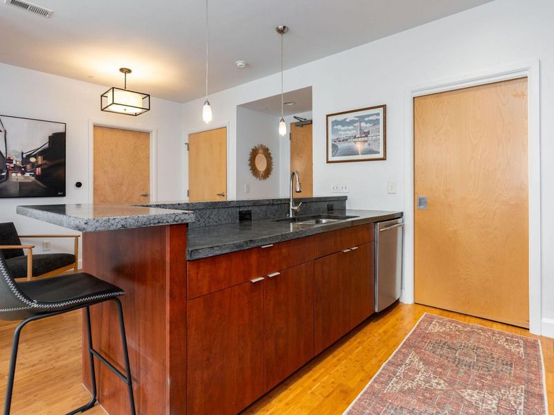 845 N High Street , Unit 203, Columbus, OH 43215 Photo 13