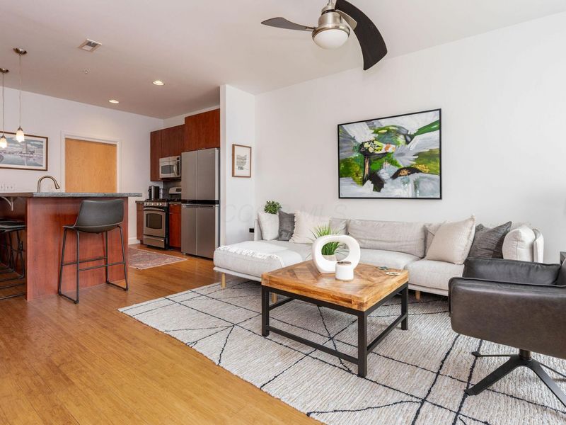 845 N High Street , Unit 203, Columbus, OH 43215 Photo 9