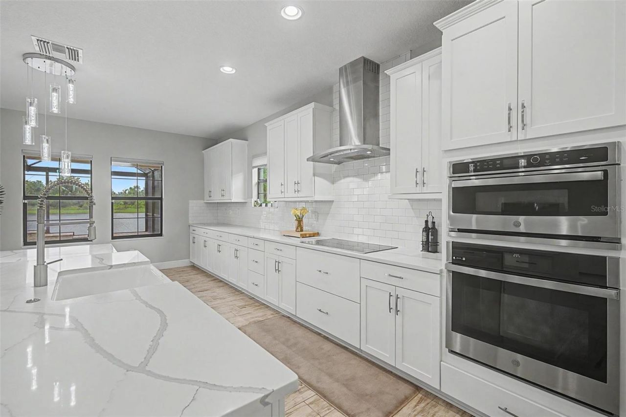 12834 Boggy Creek Drive, Riverview, FL 33579 Photo