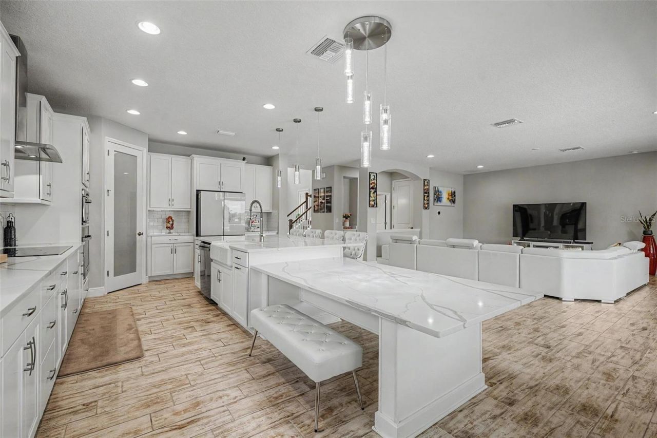 12834 Boggy Creek Drive, Riverview, FL 33579 Photo