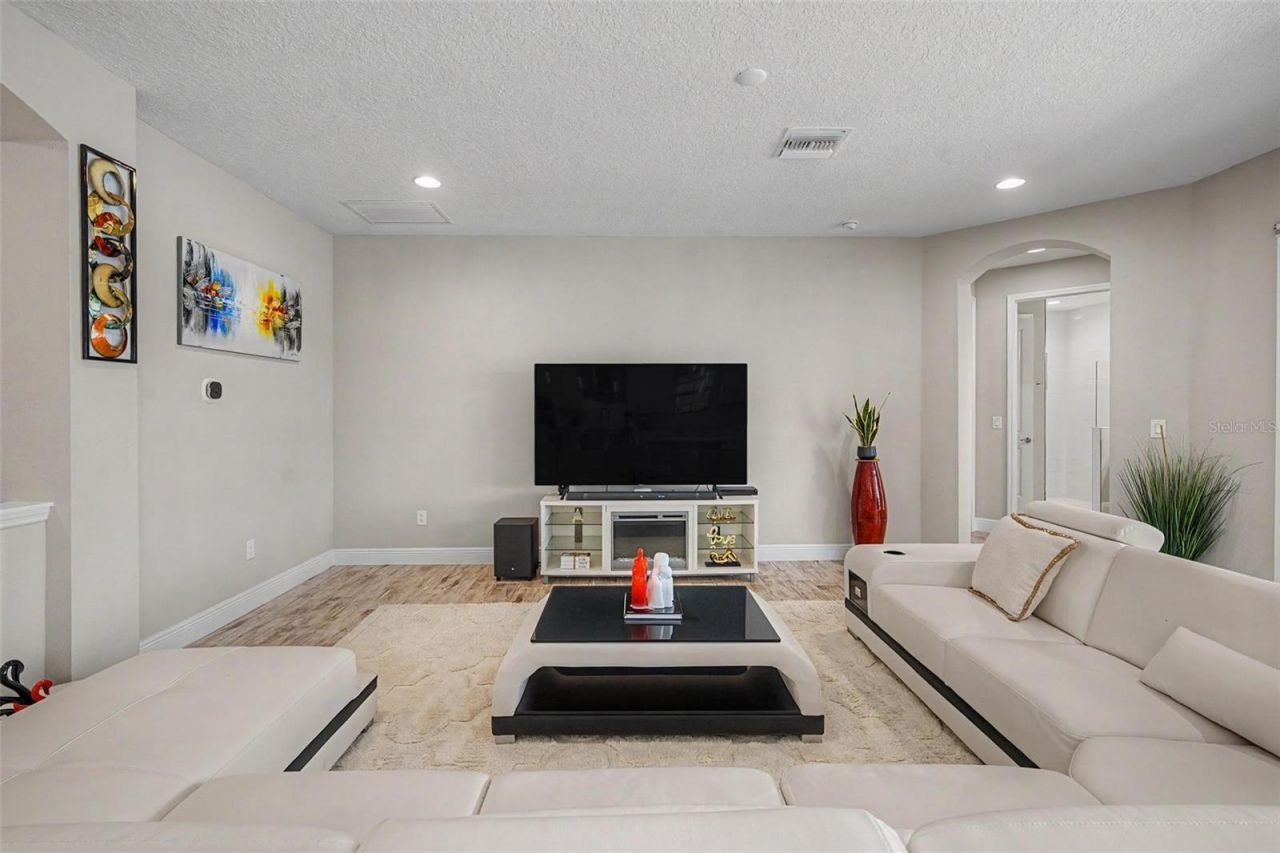 12834 Boggy Creek Drive, Riverview, FL 33579 Photo