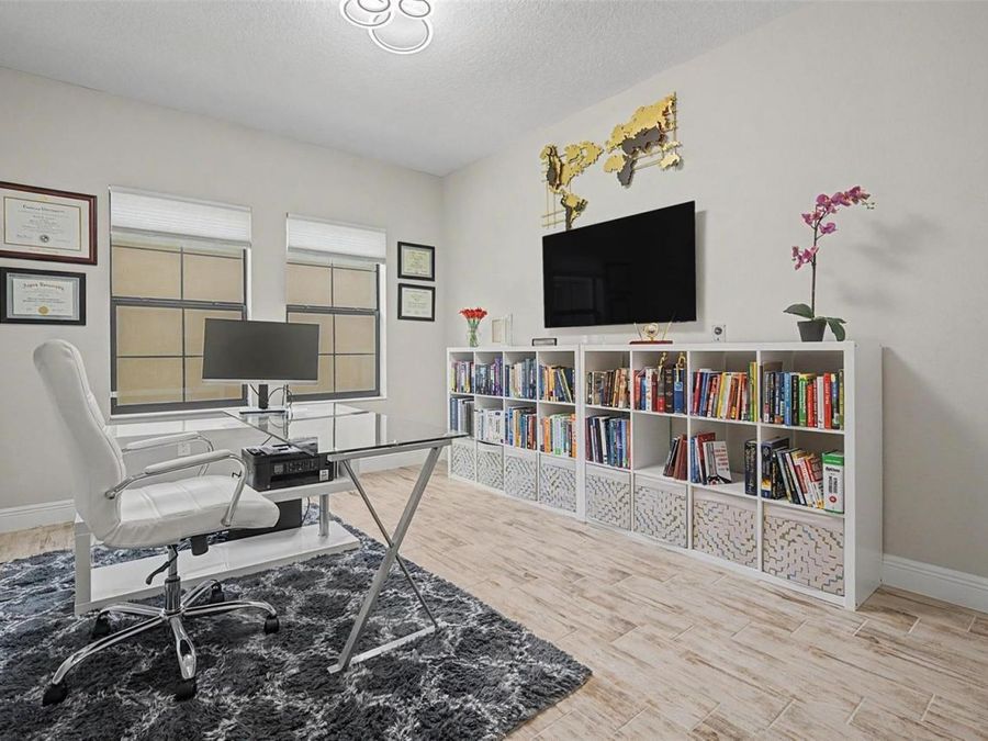 Property Image 25