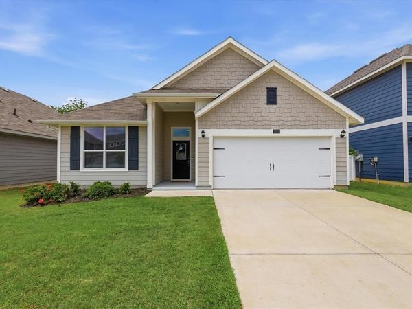 8993 Fair Oaks Drive, Providence Village, TX 76227