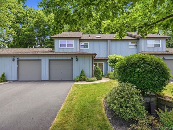 28 E Knoll , Rhinebeck, NY 12572