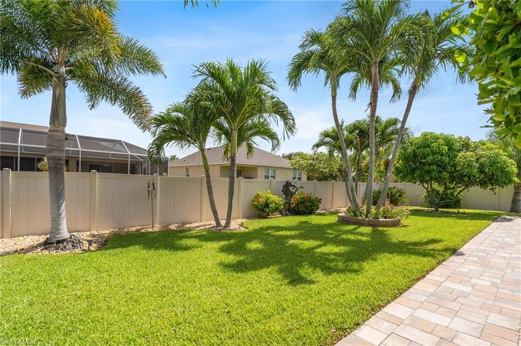 2721 Gleason Pkwy, Cape Coral, FL 33914 Photo