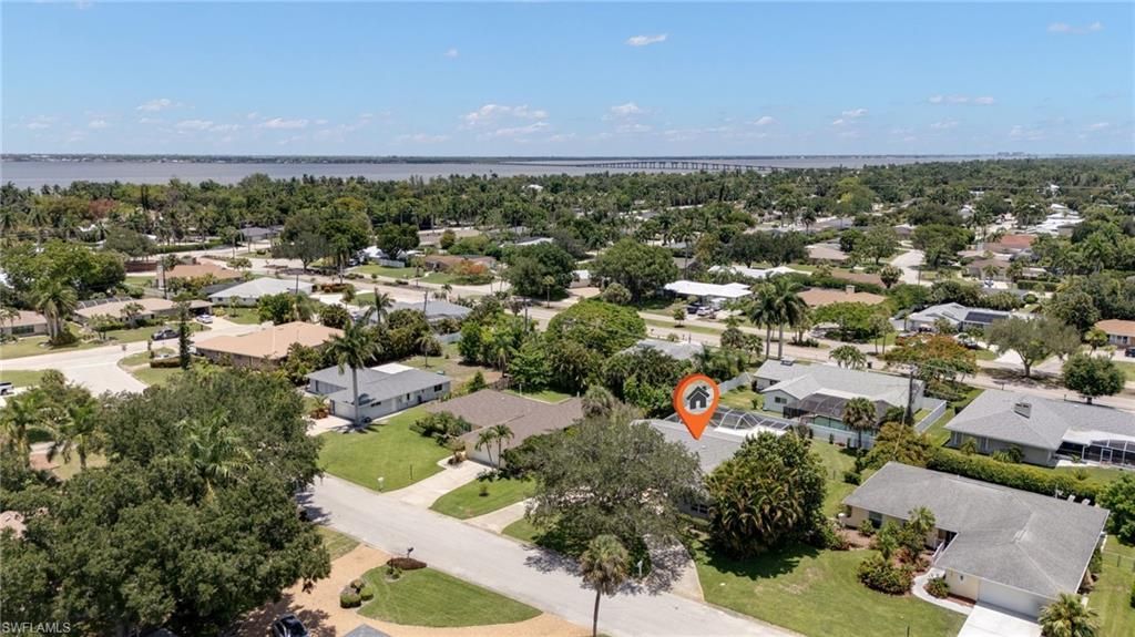 1347 Oaklawn Ct , Fort Myers, FL 33919 Photo