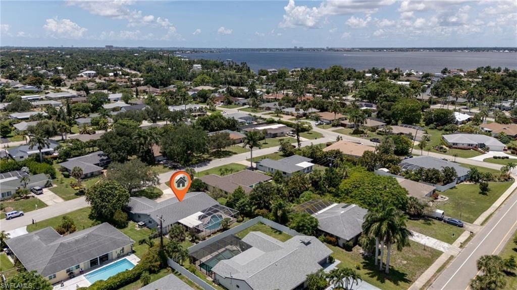 1347 Oaklawn Ct , Fort Myers, FL 33919 Photo