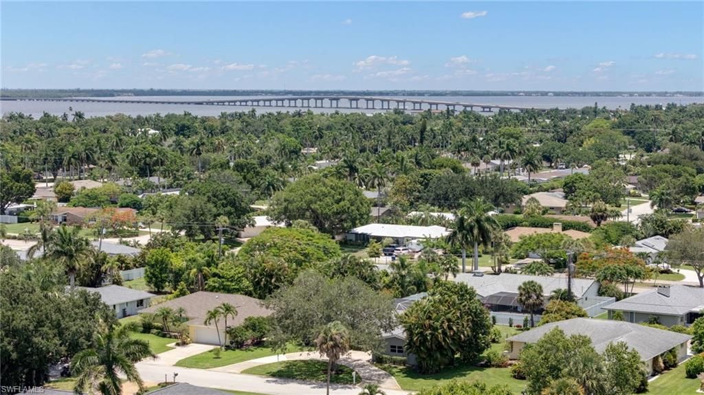 1347 Oaklawn Ct , Fort Myers, FL 33919 Photo
