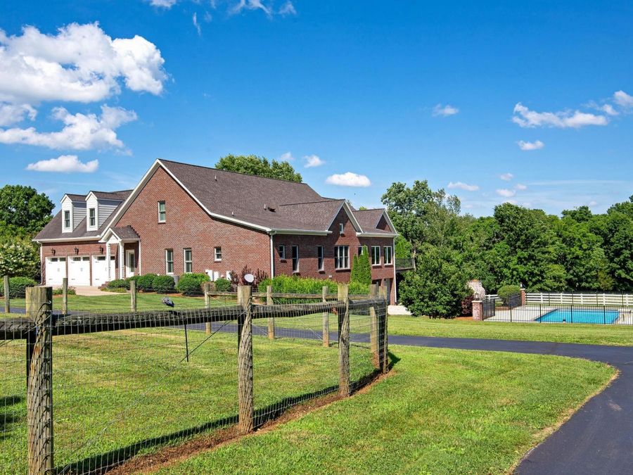 Property Image 54