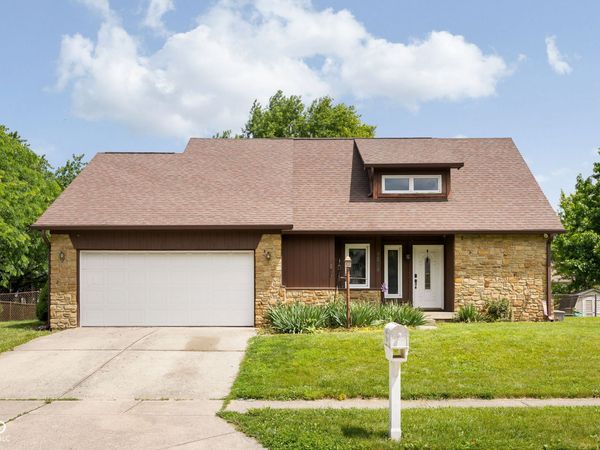 7814 Hampton Place, Fishers, IN 46038