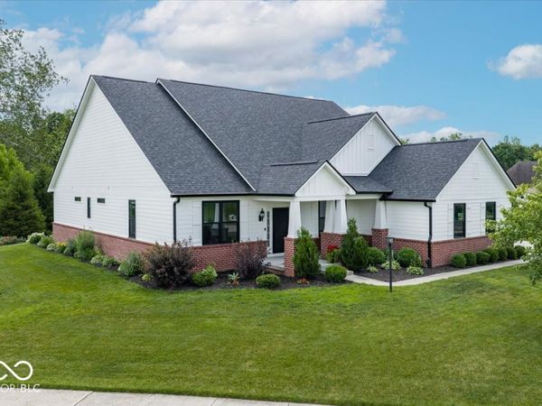 910 Viking Sunrise Lane, Westfield, IN 46074