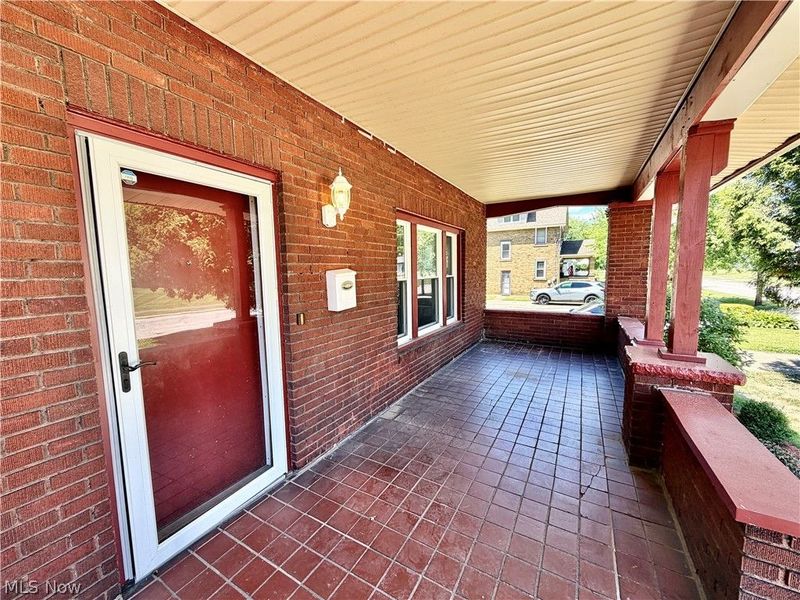 940 Katherine Avenue, Youngstown, OH 44505 Photo 2