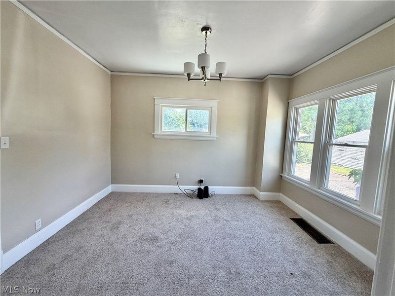 940 Katherine Avenue, Youngstown, OH 44505 Photo 5