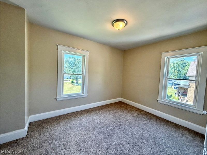 940 Katherine Avenue, Youngstown, OH 44505 Photo 8