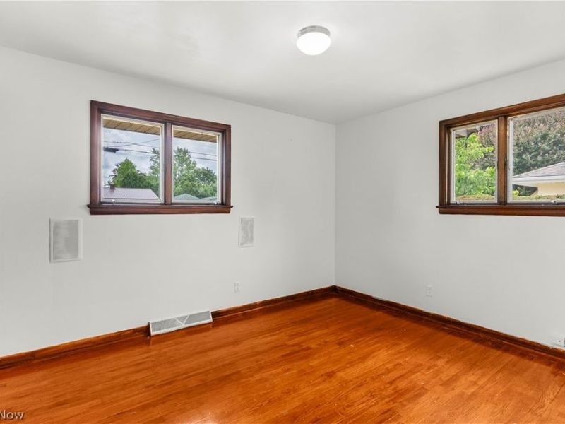 2163 Hollywood Street NE, Warren, OH 44483 Photo 19