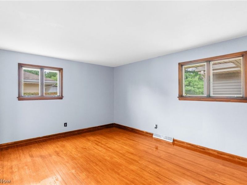 2163 Hollywood Street NE, Warren, OH 44483 Photo 22
