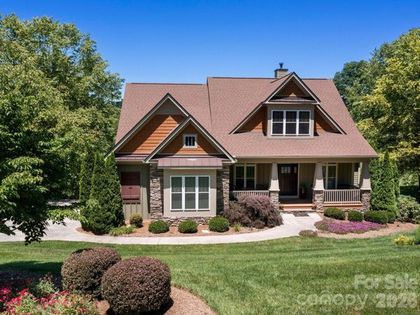 32 Lake Vista Drive , Fletcher, NC 28732