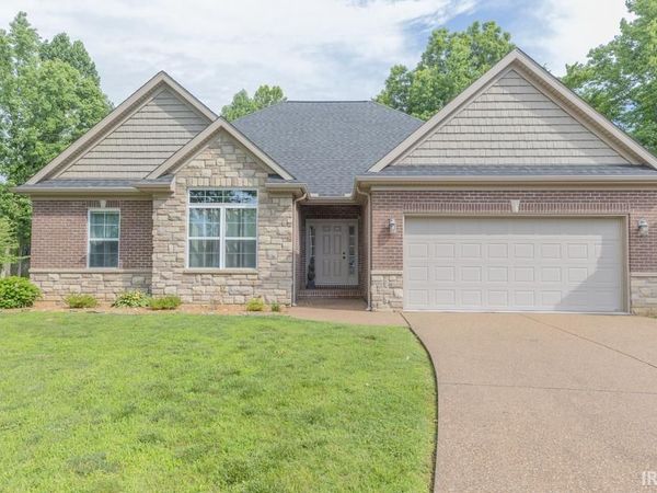 4211 Meadowbrooke Lane, Newburgh, IN 47630