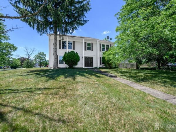 23 Gulick Lane , Plainsboro, NJ 08536