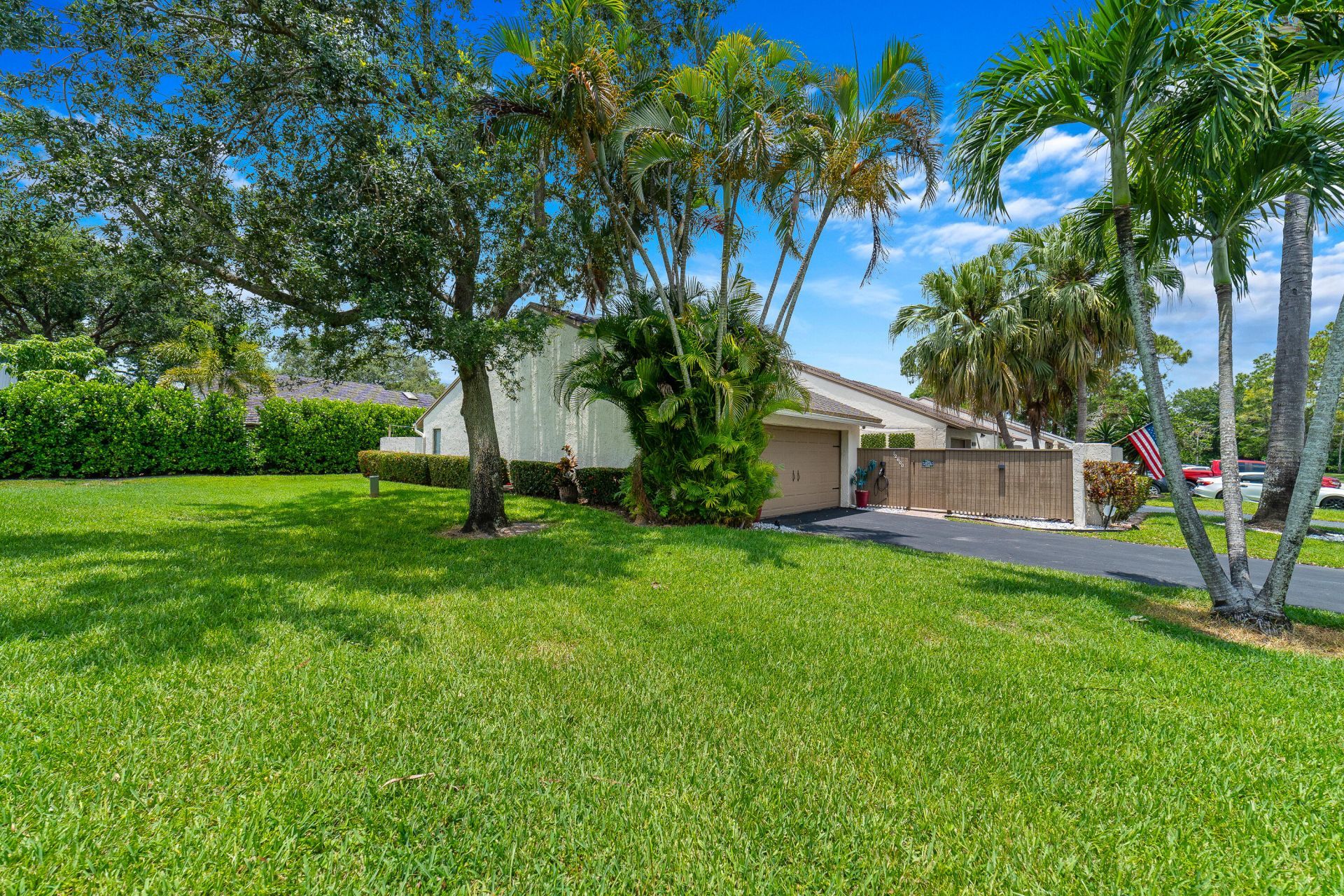 12600 Shady Pines Court, Wellington, FL 33414 Photo