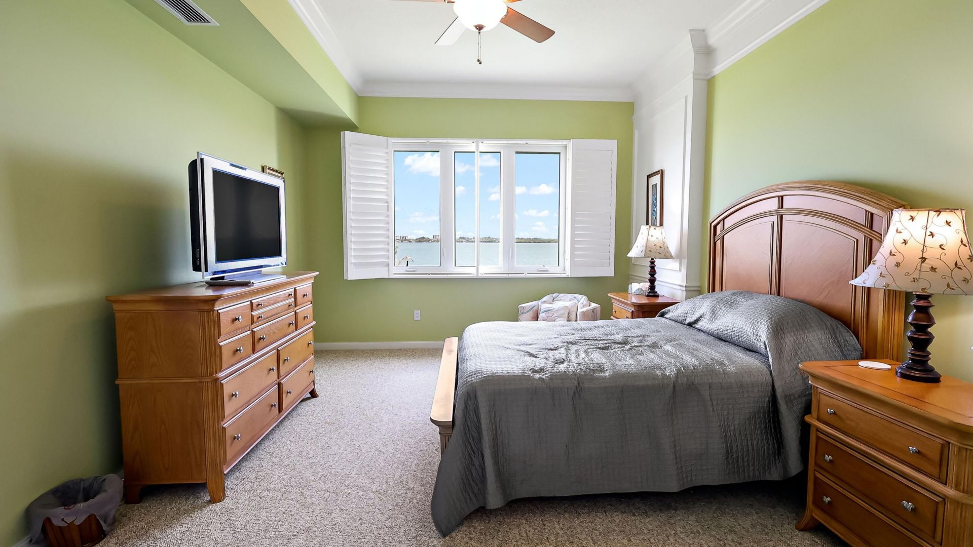 4 E Harbour Isle Drive E, Unit Ph04, Fort Pierce, FL 34949 Photo