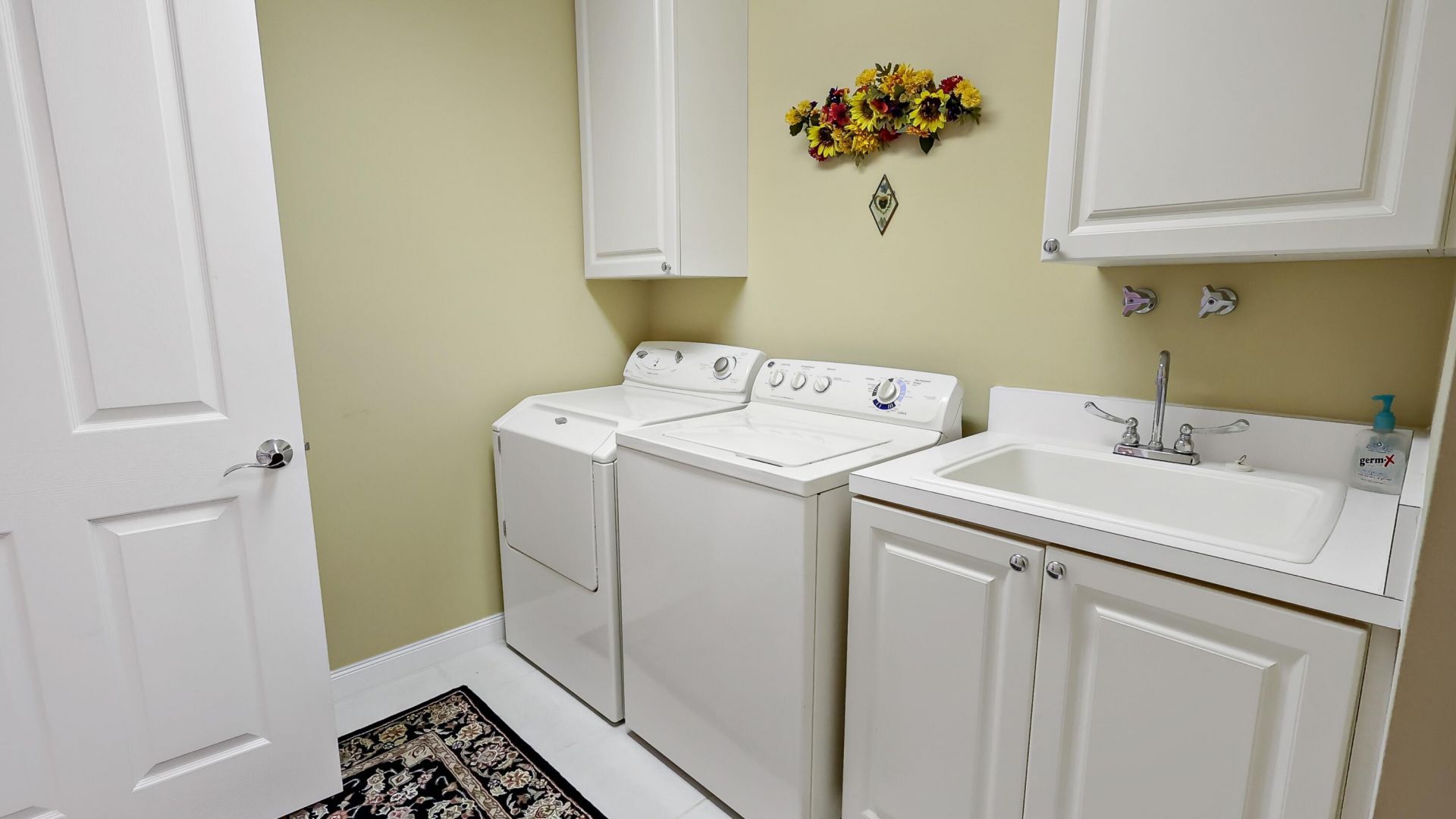 4 E Harbour Isle Drive E, Unit Ph04, Fort Pierce, FL 34949 Photo