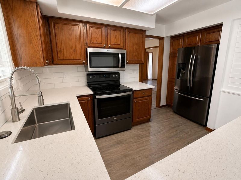 793 Collingwood Drive, Westerville, OH 43081 Photo 8