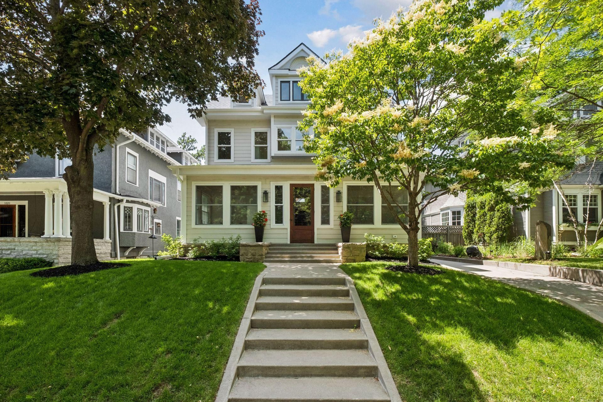 1816 Humboldt Avenue S, Minneapolis, MN 55403