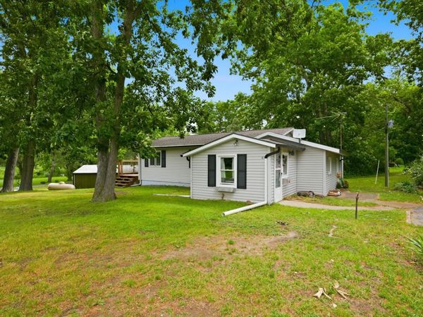 40 Lane 250 Lake Pleasant Lane, Orland, IN 46776