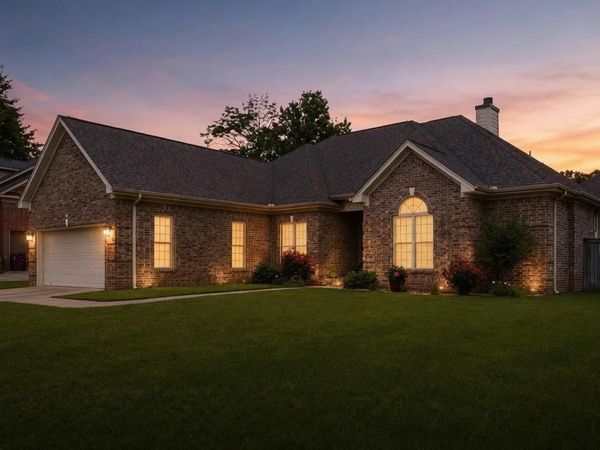 6508 Worth Ave, Benton, AR 72019