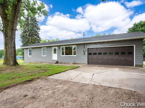 4389 Staple Road, Muskegon, MI 49445