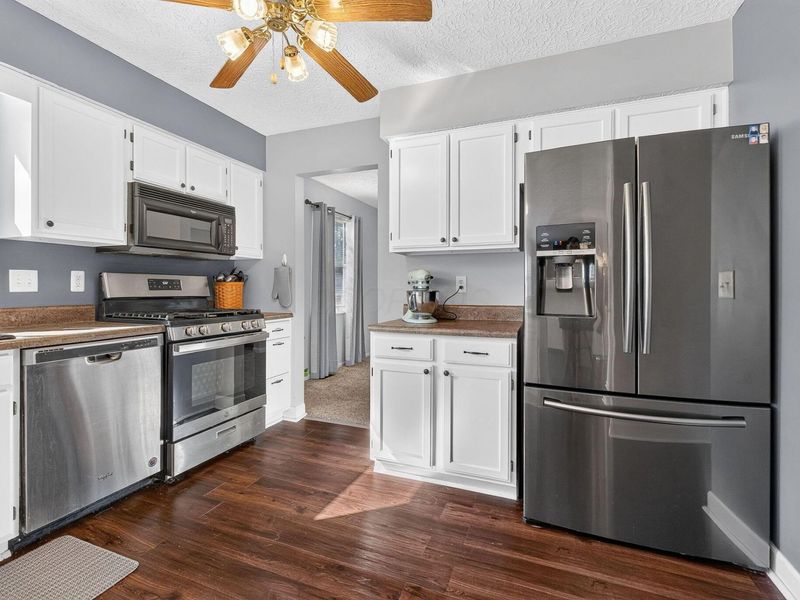 4859 Whisper Cove Court, Columbus, OH 43230 Photo 6