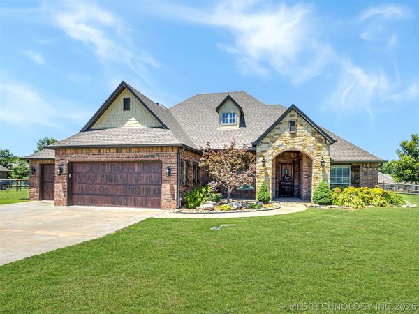 14864 N 148th East Avenue , Collinsville, OK 74021