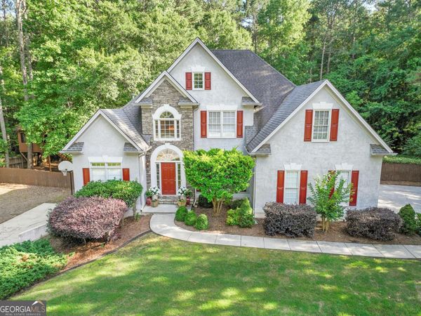 155 Aristocrat Court, Fayetteville, GA 30215