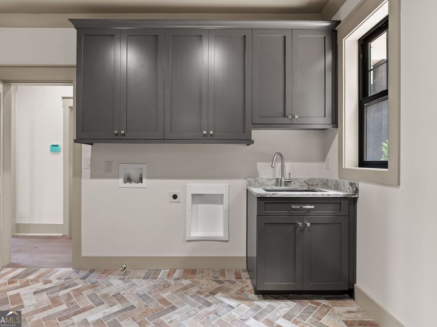Property Image 81