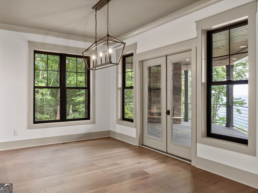 Property Image 94