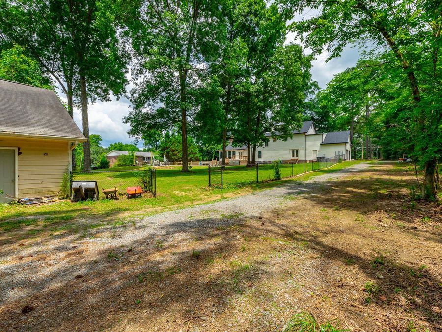 Property Image 128